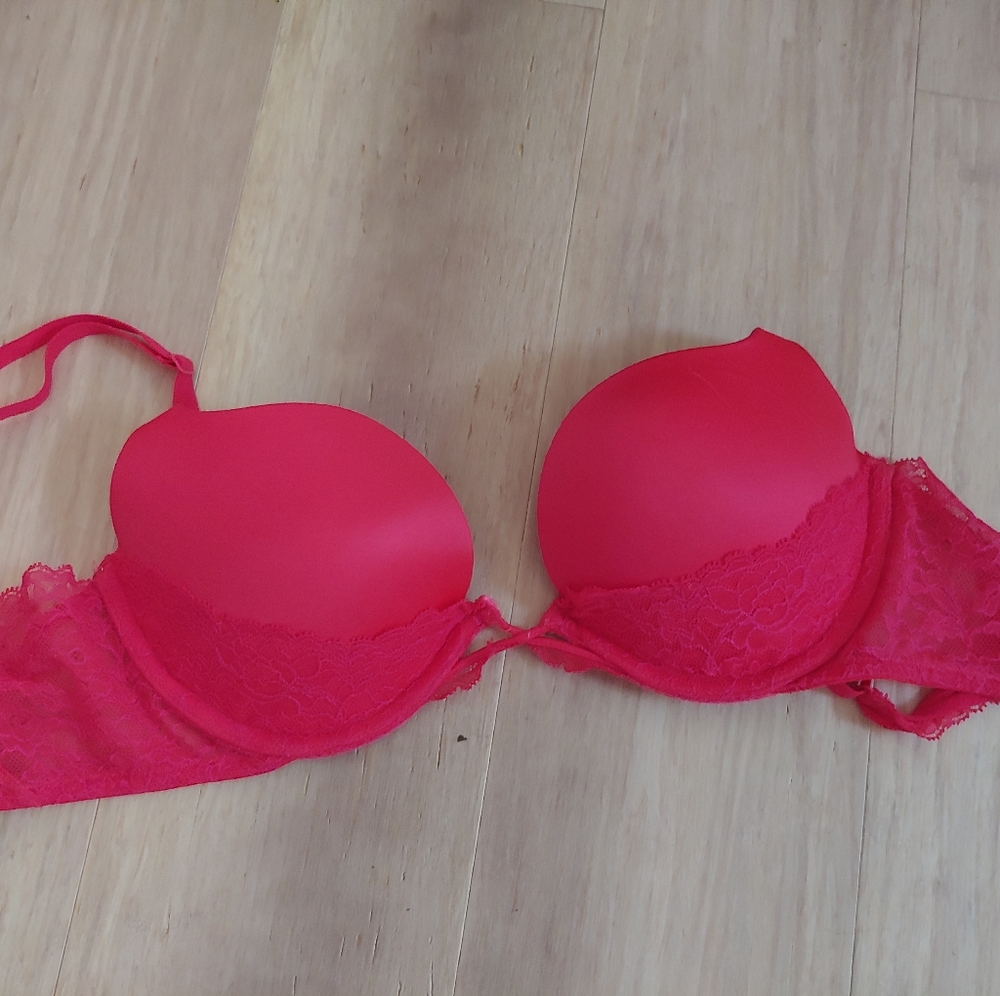 2/$10 Red "Very Sexy" Victoria's Secret Bra